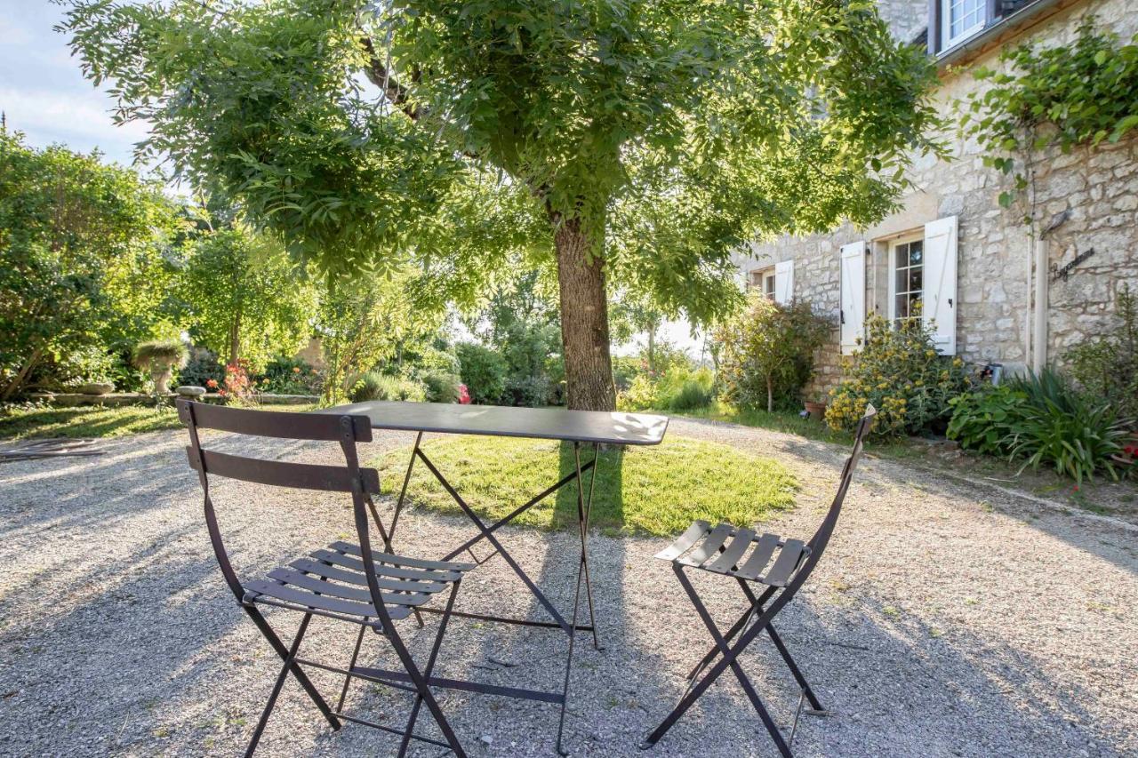 Bed and Breakfast Domaine La Garenne Reilhaguet Zewnętrze zdjęcie