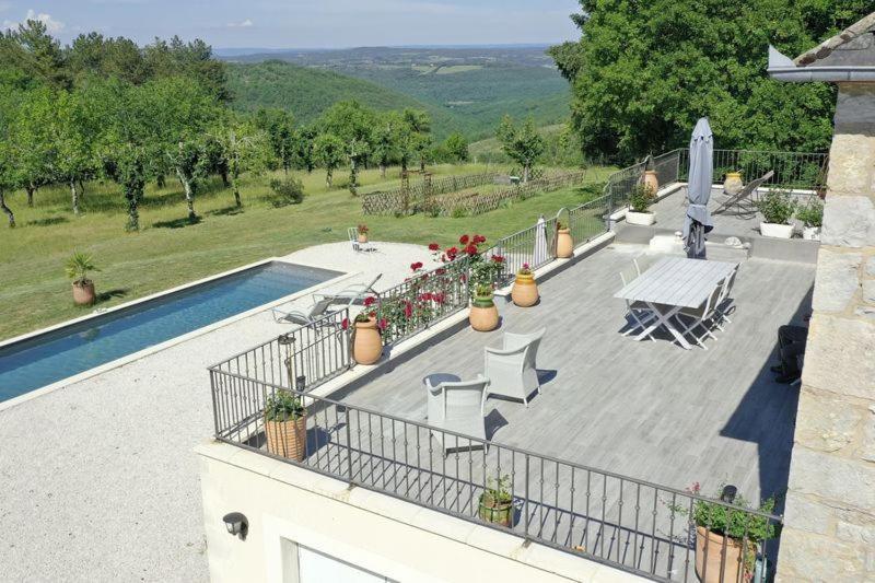 Bed and Breakfast Domaine La Garenne Reilhaguet Zewnętrze zdjęcie