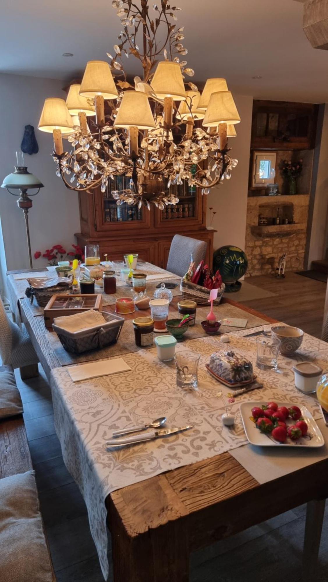 Bed and Breakfast Domaine La Garenne Reilhaguet Pokój zdjęcie